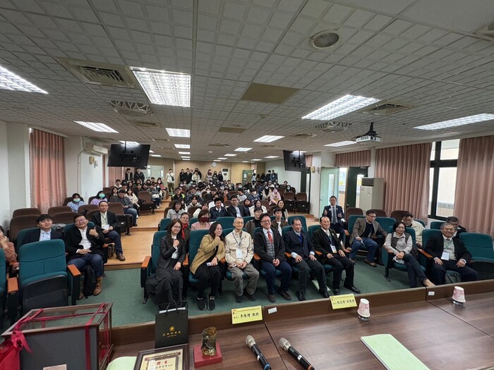 政法系教研傳承暨學術交流會圖片